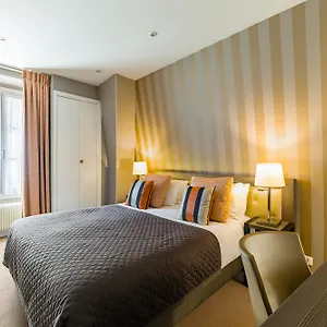 *** Hotel Eiffel Kennedy France